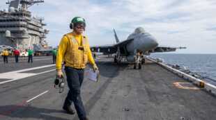 Aircraft Launch and Recovery Specialist