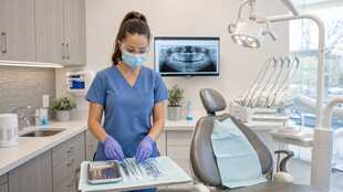 Dental Assistant