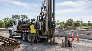 Earth Driller