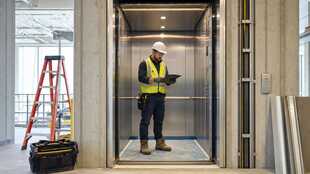 Elevator Installer