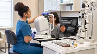 Ophthalmic Medical Technologist